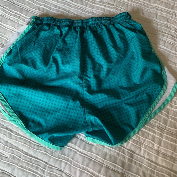 Nike Dri-Fit Tempo Running Shorts Lined Hidden Pocket Medium White Strip… - Picture 3 of 6